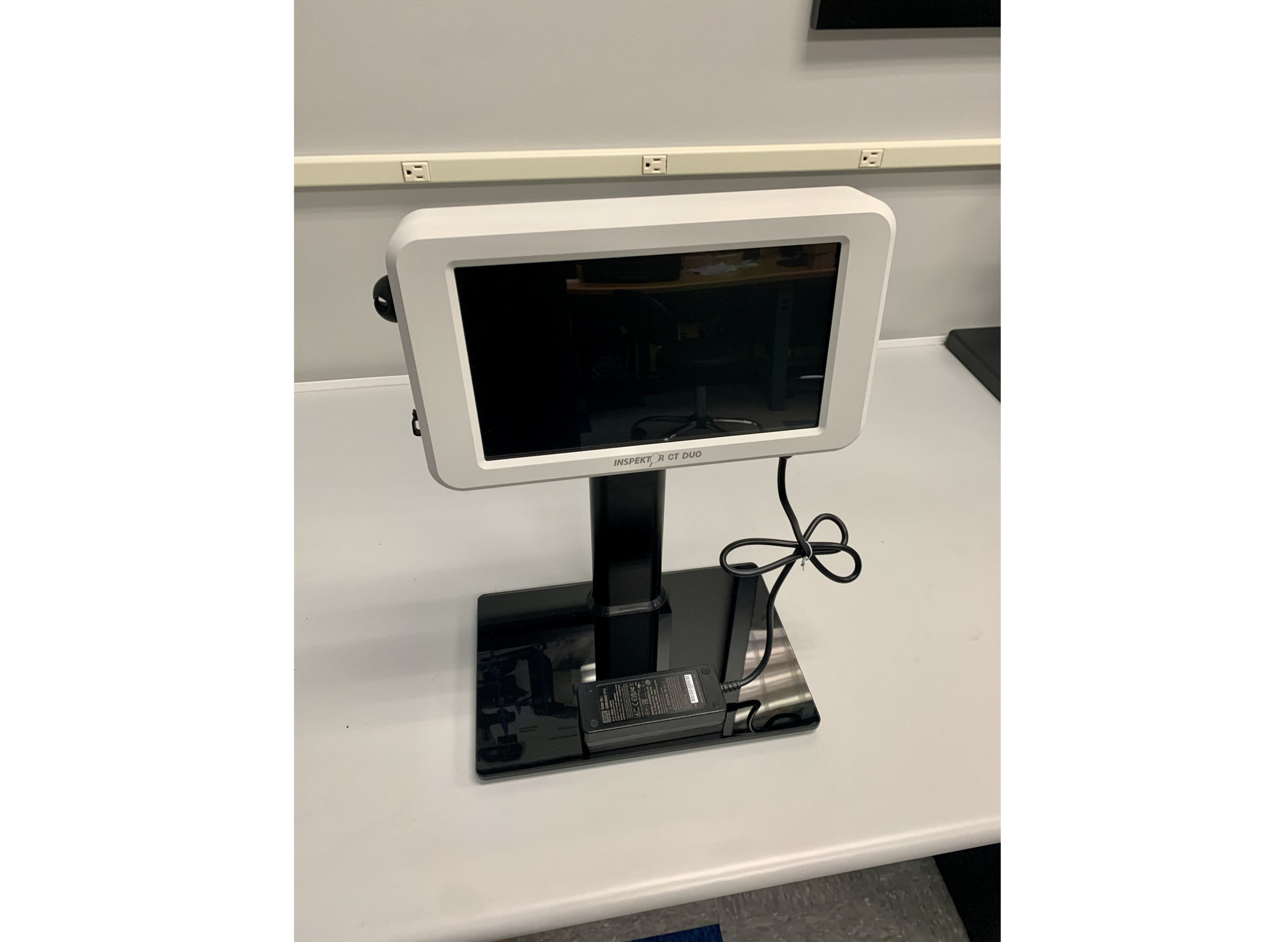 Desktop Mount